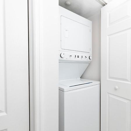 Beautiful 2/2.5 Condo W/Free Parking Fast Wifi Miami Exterior foto